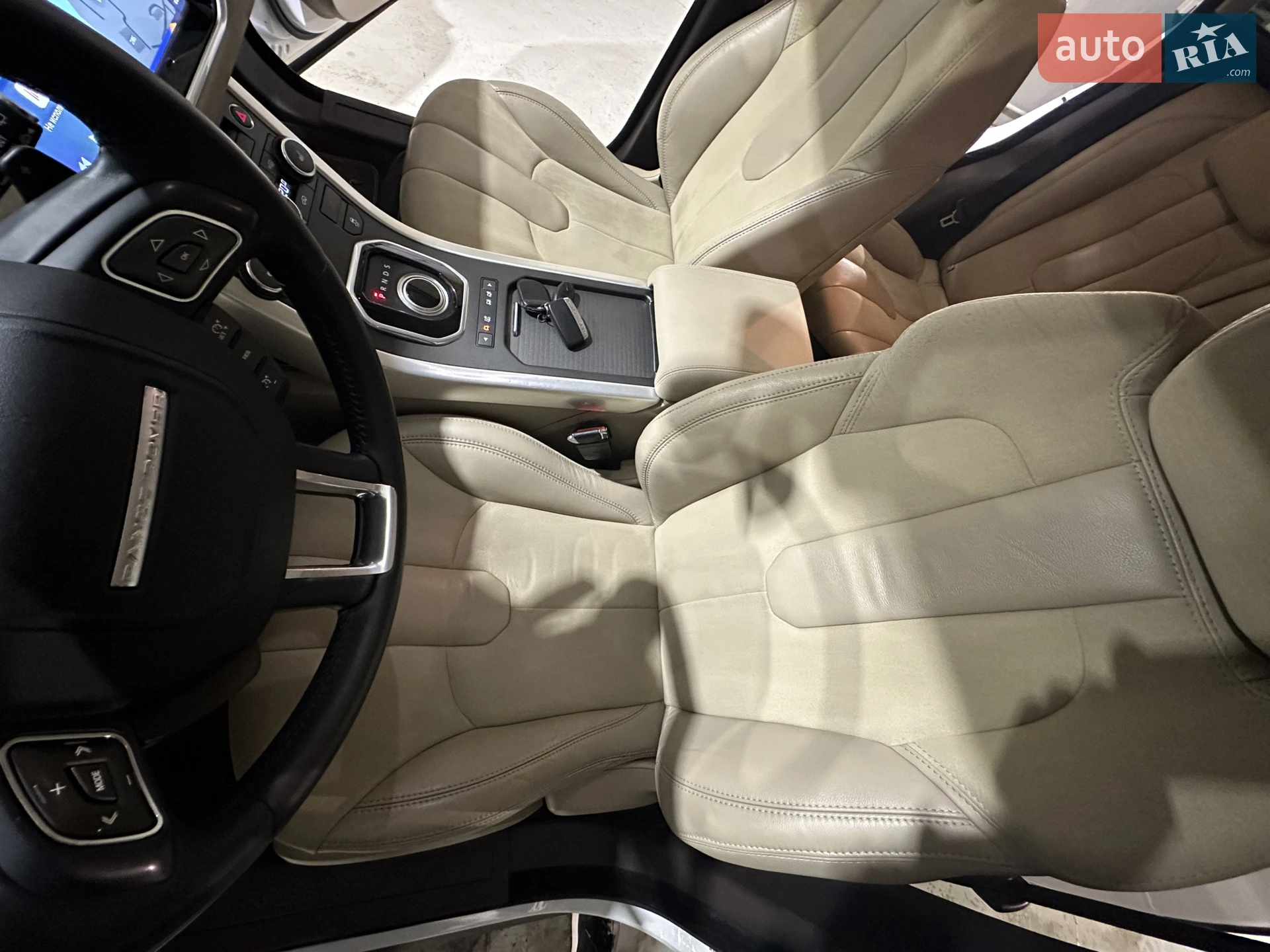 2014 Land Rover Range Rover Evoque - мініатюра 24
