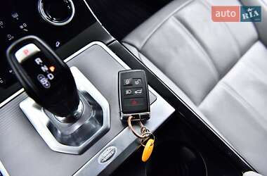 Внедорожник / Кроссовер Land Rover Range Rover Evoque 2021 в 