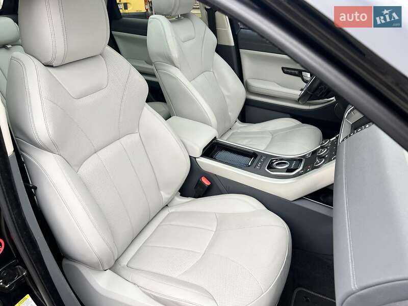 Внедорожник / Кроссовер Land Rover Range Rover Evoque 2015 в Киеве