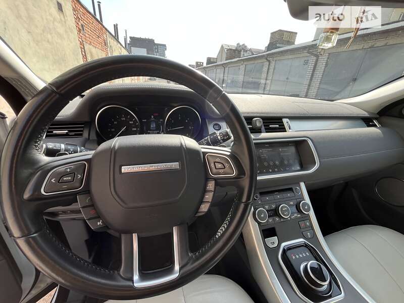 Позашляховик / Кросовер Land Rover Range Rover Evoque 2018 в Львові