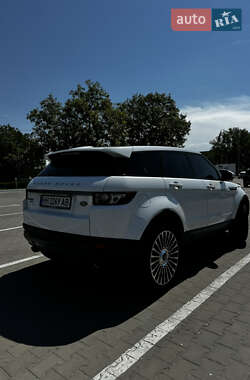 Внедорожник / Кроссовер Land Rover Range Rover Evoque 2015 в 