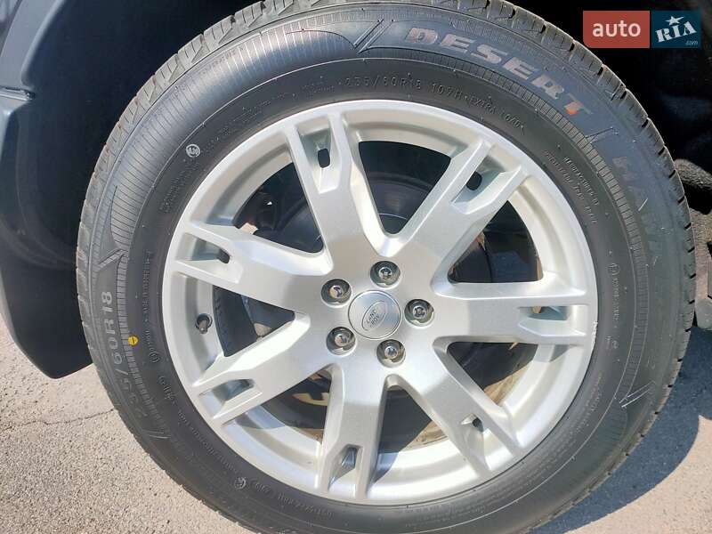 Внедорожник / Кроссовер Land Rover Range Rover Evoque 2014 в Межевой