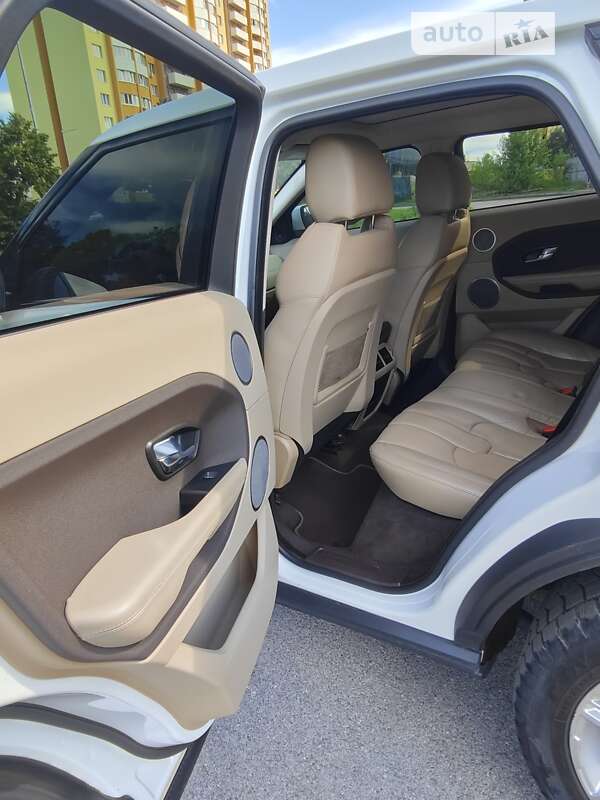 Внедорожник / Кроссовер Land Rover Range Rover Evoque 2012 в Чернигове