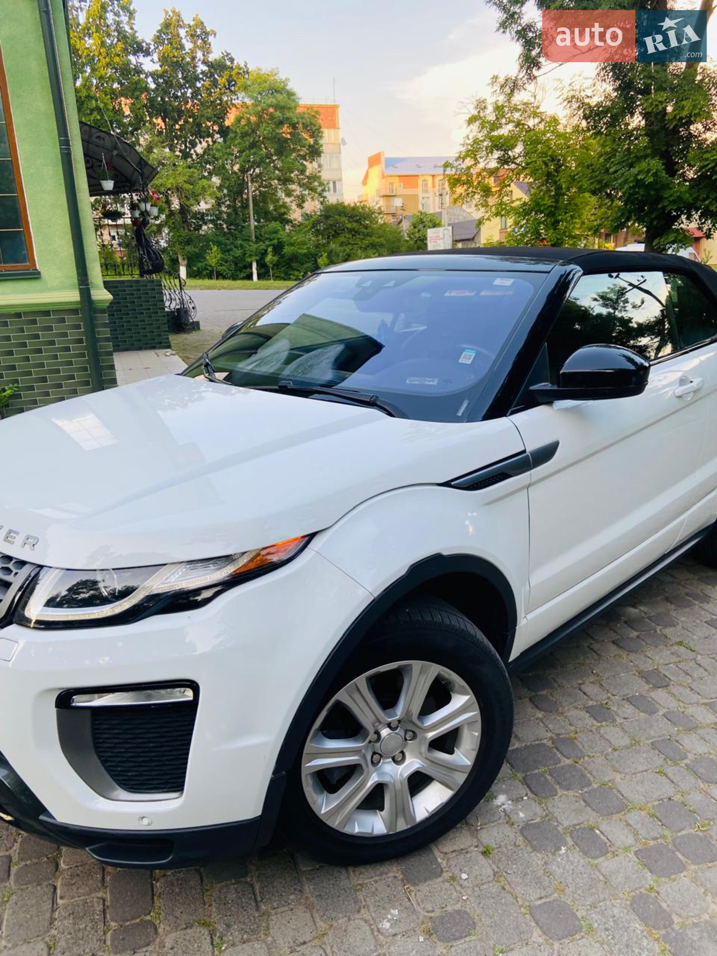 2017 Land Rover Range Rover Evoque - мініатюра 16