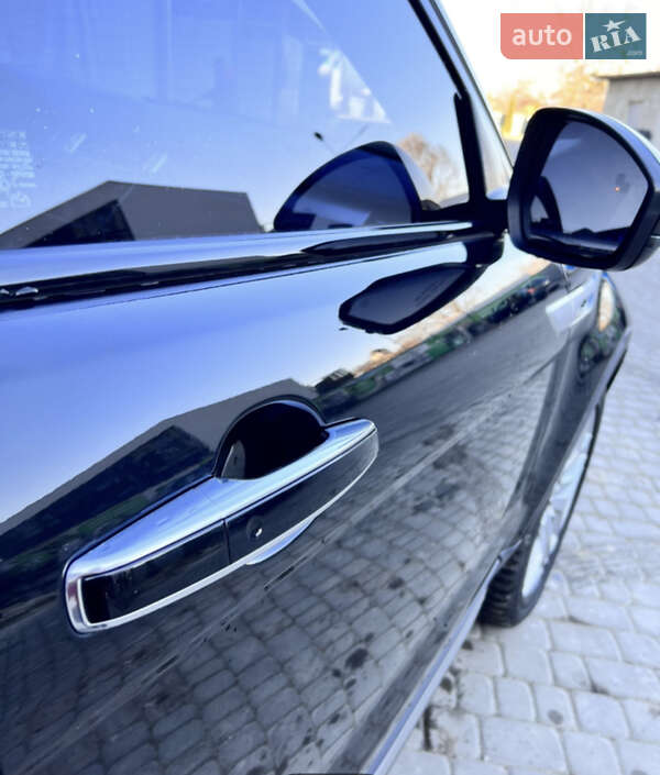 Позашляховик / Кросовер Land Rover Range Rover Evoque 2015 в Івано-Франківську