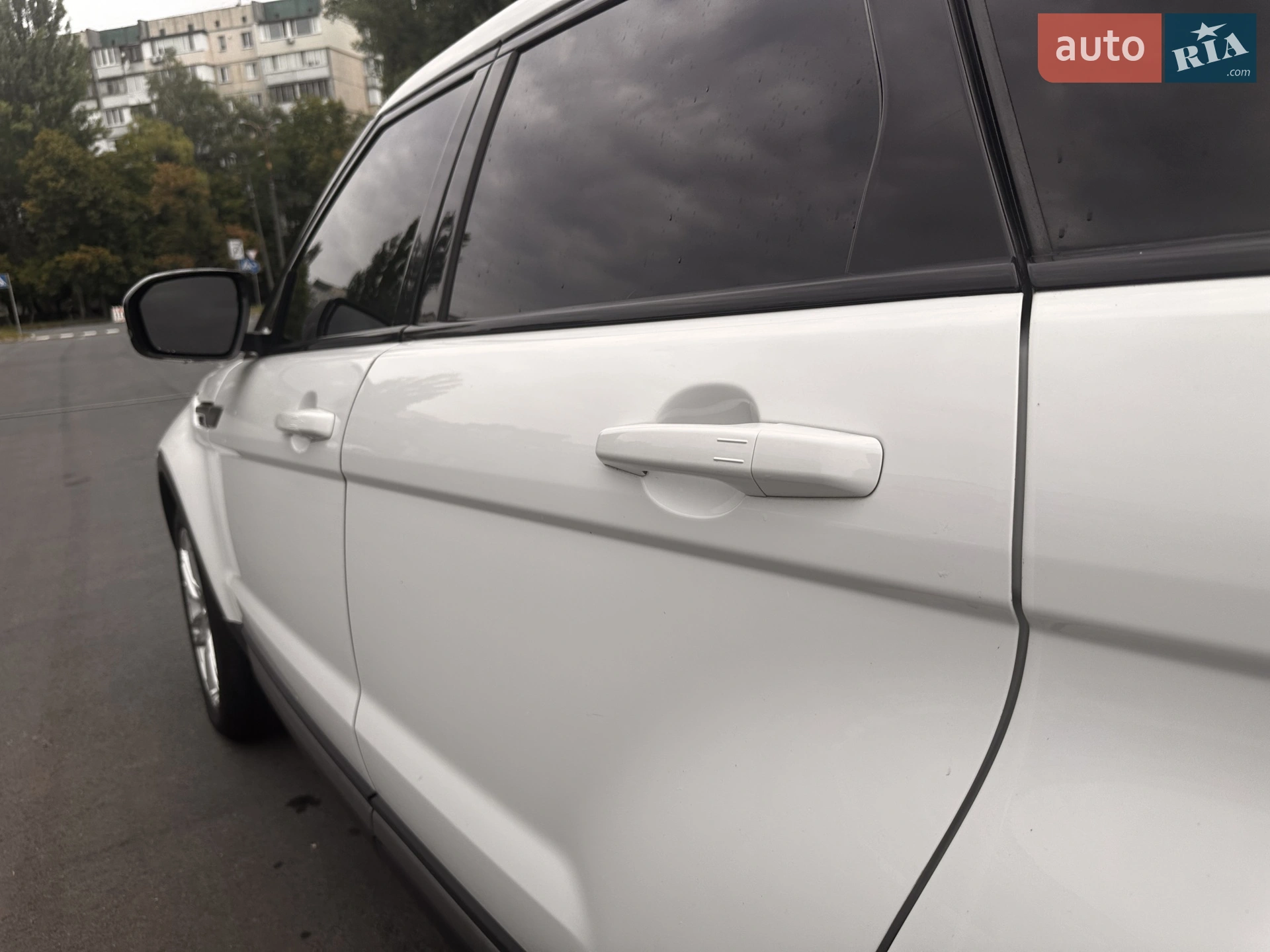 2013 Land Rover Range Rover Evoque - мініатюра 18