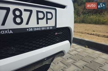 Внедорожник / Кроссовер Land Rover Range Rover Evoque 2023 в 