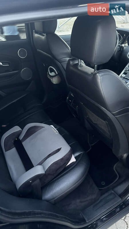 Внедорожник / Кроссовер Land Rover Range Rover Evoque 2015 в Черновцах