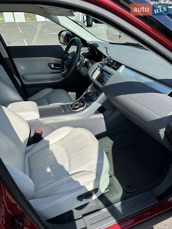 Позашляховик / Кросовер Land Rover Range Rover Evoque 2018 в Рівному