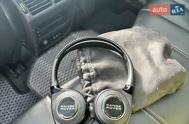 Внедорожник / Кроссовер Land Rover Range Rover Evoque 2011 в 