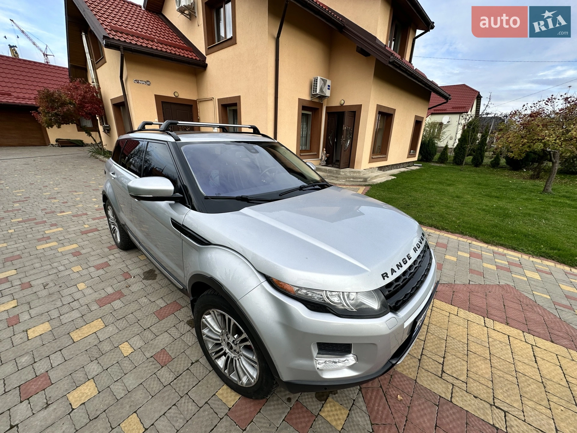 2011 Land Rover Range Rover Evoque - мініатюра 18