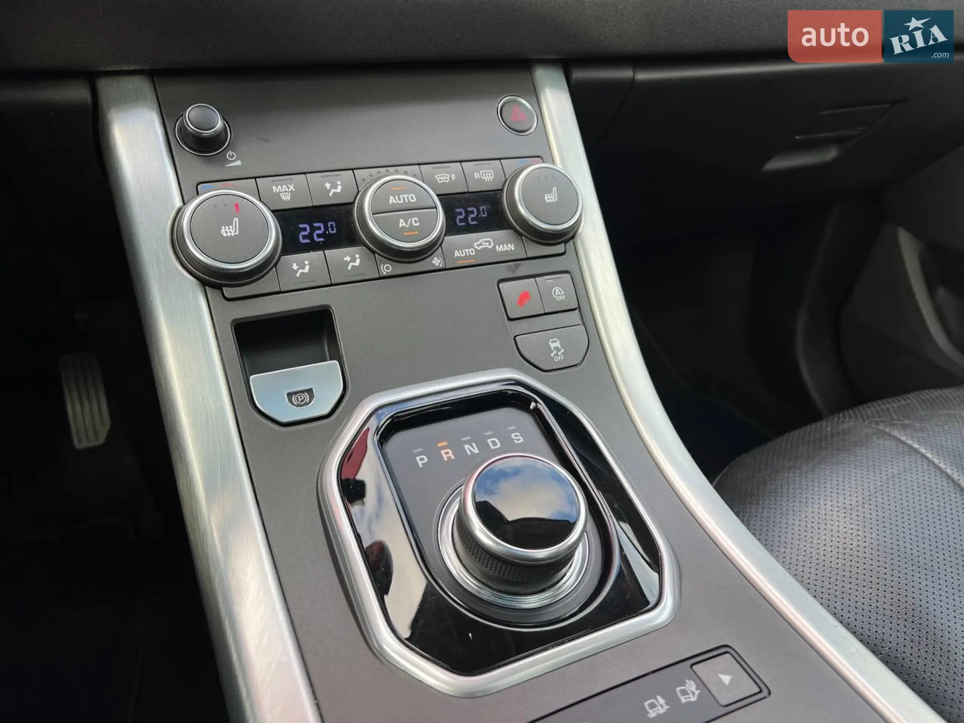 2018 Land Rover Range Rover Evoque - мініатюра 21
