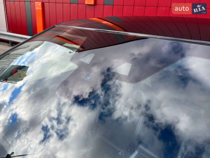 Позашляховик / Кросовер Land Rover Range Rover Evoque 2018 в Києві