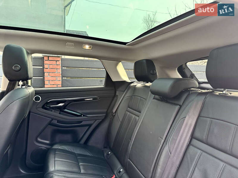 Внедорожник / Кроссовер Land Rover Range Rover Evoque 2019 в Черновцах