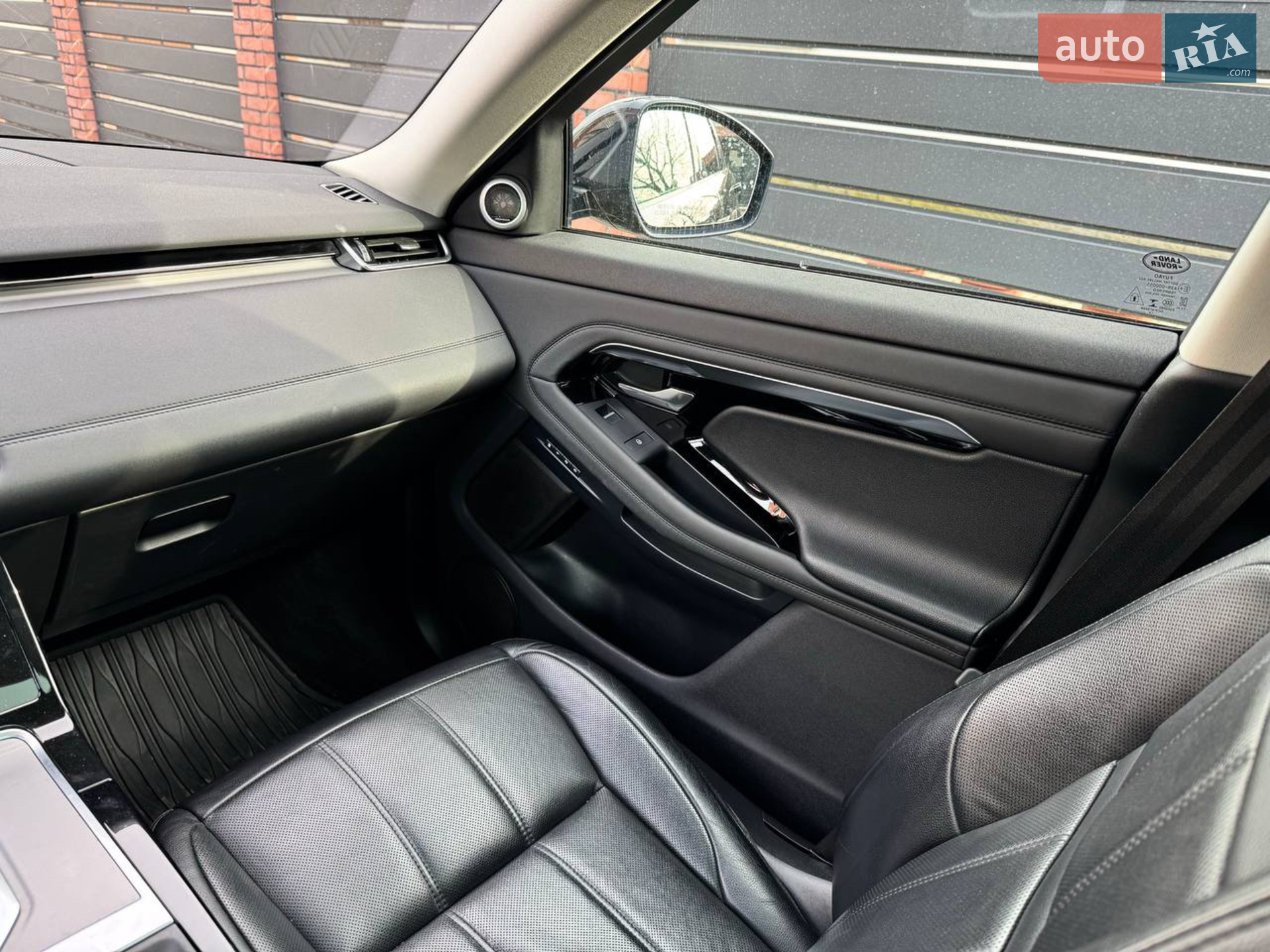 2019 Land Rover Range Rover Evoque - мініатюра 20