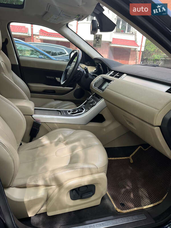 Внедорожник / Кроссовер Land Rover Range Rover Evoque 2014 в Тернополе