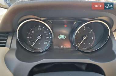 Позашляховик / Кросовер Land Rover Range Rover Evoque 2018 в 