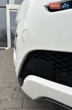 Внедорожник / Кроссовер Land Rover Range Rover Evoque 2019 в 