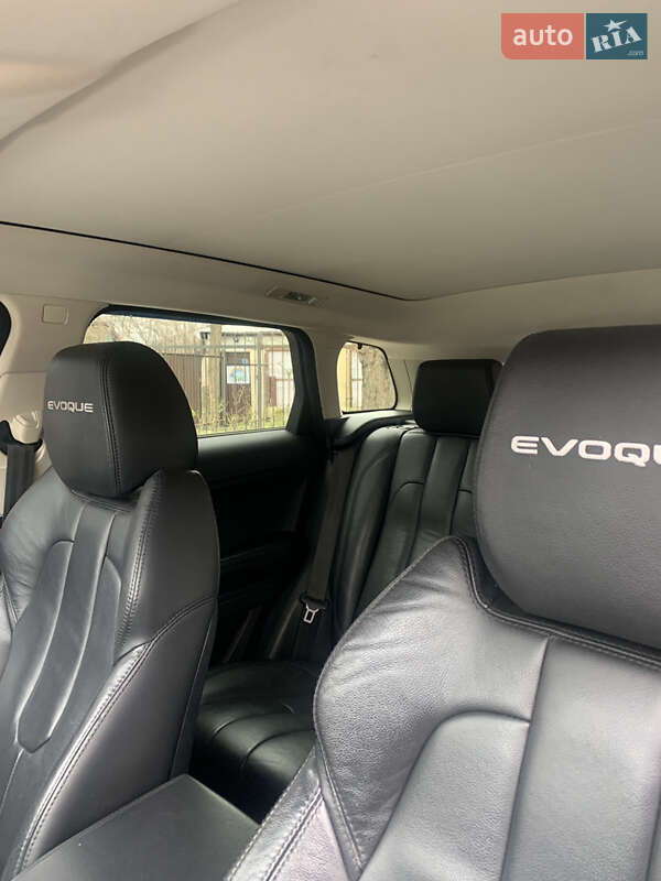 Позашляховик / Кросовер Land Rover Range Rover Evoque 2015 в Одесі