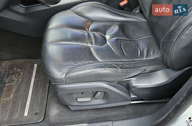 Позашляховик / Кросовер Land Rover Range Rover Evoque 2011 в 