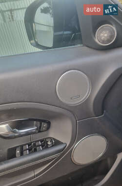 Внедорожник / Кроссовер Land Rover Range Rover Evoque 2011 в 