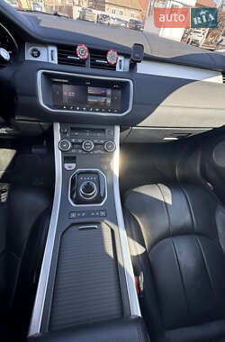 Внедорожник / Кроссовер Land Rover Range Rover Evoque 2017 в 