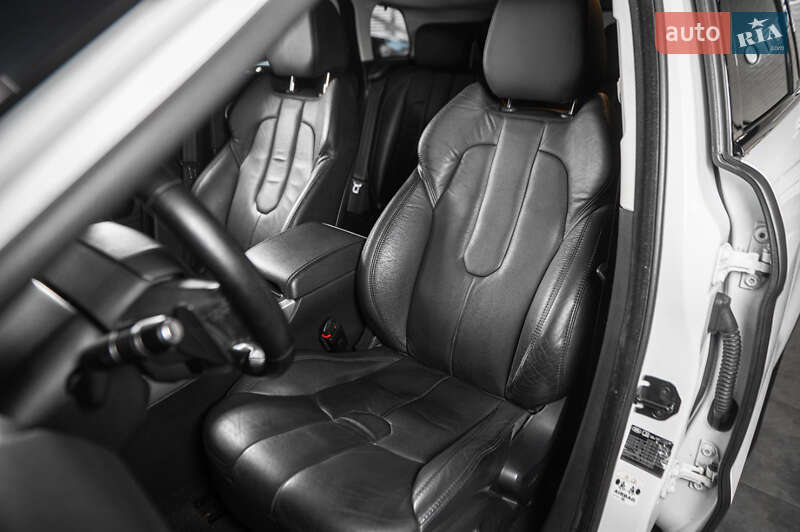 Внедорожник / Кроссовер Land Rover Range Rover Evoque 2012 в Одессе
