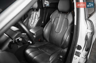 Внедорожник / Кроссовер Land Rover Range Rover Evoque 2012 в 