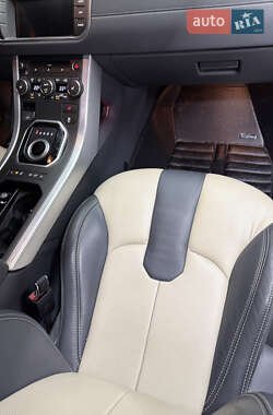 Внедорожник / Кроссовер Land Rover Range Rover Evoque 2012 в 