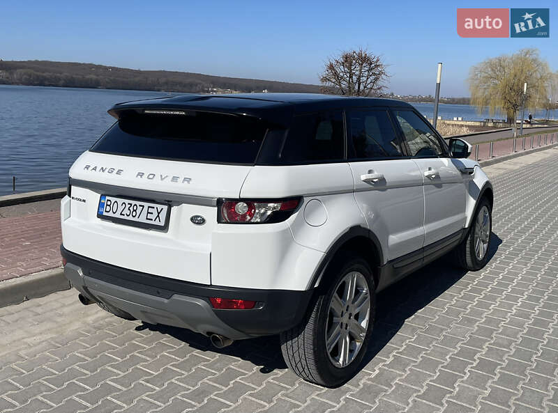Внедорожник / Кроссовер Land Rover Range Rover Evoque 2015 в Тернополе