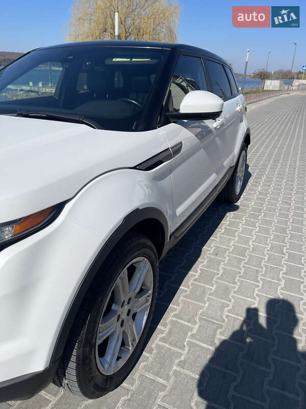 Внедорожник / Кроссовер Land Rover Range Rover Evoque 2015 в Тернополе