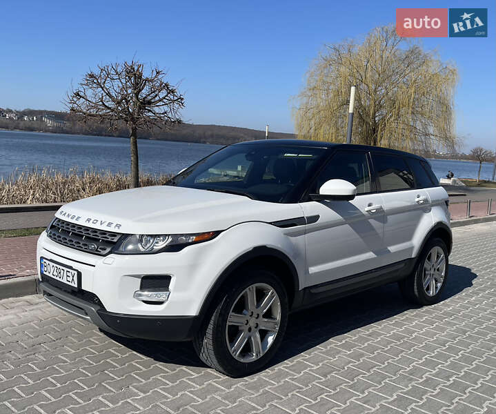 Внедорожник / Кроссовер Land Rover Range Rover Evoque 2015 в Тернополе