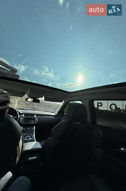 Позашляховик / Кросовер Land Rover Range Rover Evoque 2015 в 
