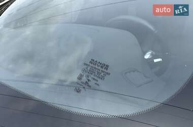 Внедорожник / Кроссовер Land Rover Range Rover Evoque 2019 в 