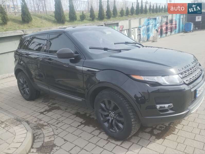 Внедорожник / Кроссовер Land Rover Range Rover Evoque 2015 в Дрогобыче
