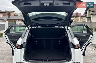 Позашляховик / Кросовер Land Rover Range Rover Evoque 2020 в 