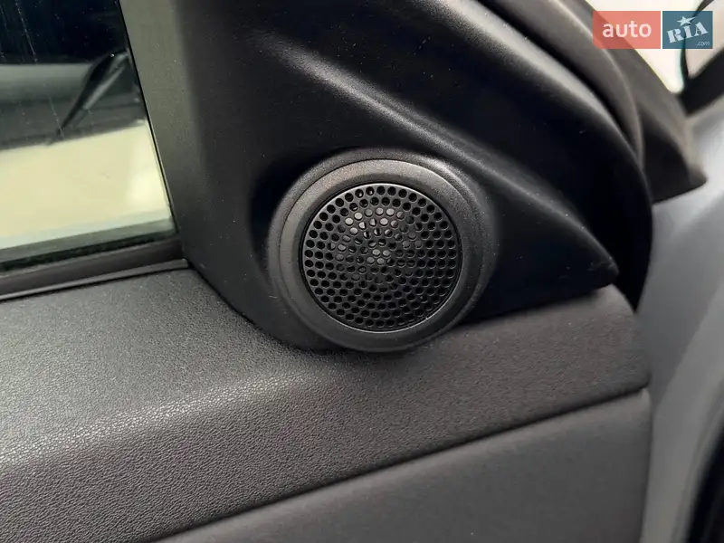 Внедорожник / Кроссовер Land Rover Range Rover Evoque 2020 в 