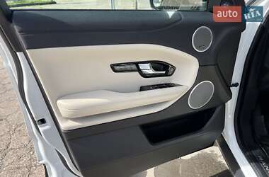 Внедорожник / Кроссовер Land Rover Range Rover Evoque 2017 в 