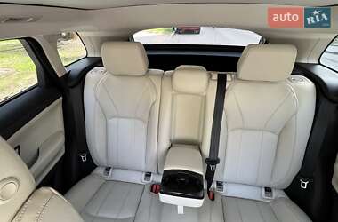 Внедорожник / Кроссовер Land Rover Range Rover Evoque 2017 в 