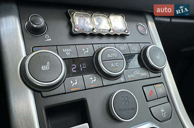 Внедорожник / Кроссовер Land Rover Range Rover Evoque 2016 в 