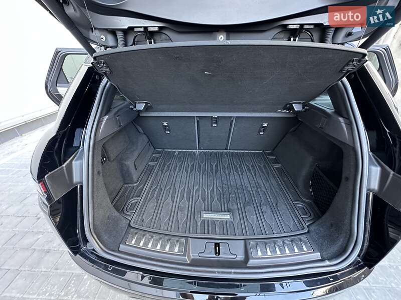 Внедорожник / Кроссовер Land Rover Range Rover Evoque 2019 в Одессе