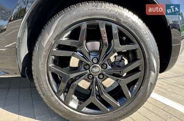Позашляховик / Кросовер Land Rover Range Rover Evoque 2019 в 