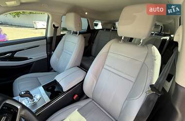 Внедорожник / Кроссовер Land Rover Range Rover Evoque 2021 в 