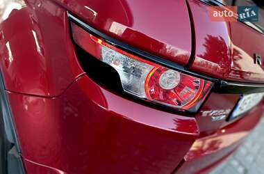 Внедорожник / Кроссовер Land Rover Range Rover Evoque 2013 в 