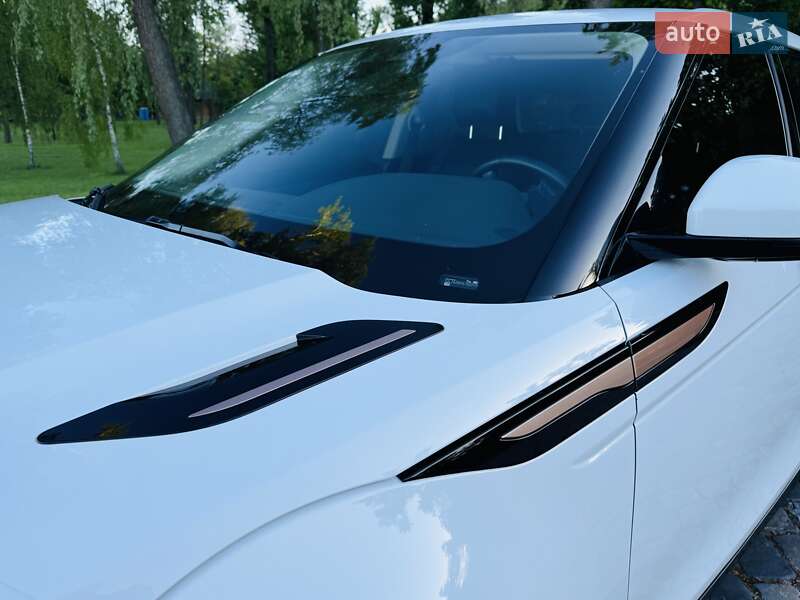 Внедорожник / Кроссовер Land Rover Range Rover Evoque 2019 в Киеве