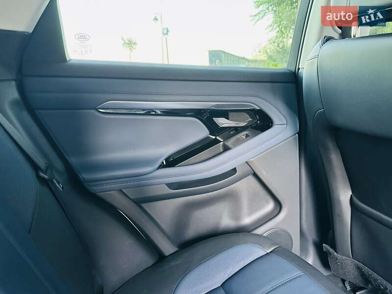 Внедорожник / Кроссовер Land Rover Range Rover Evoque 2019 в Киеве
