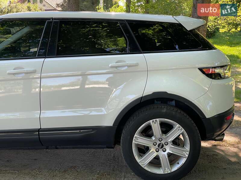 Позашляховик / Кросовер Land Rover Range Rover Evoque 2014 в Києві