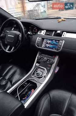 Внедорожник / Кроссовер Land Rover Range Rover Evoque 2012 в 