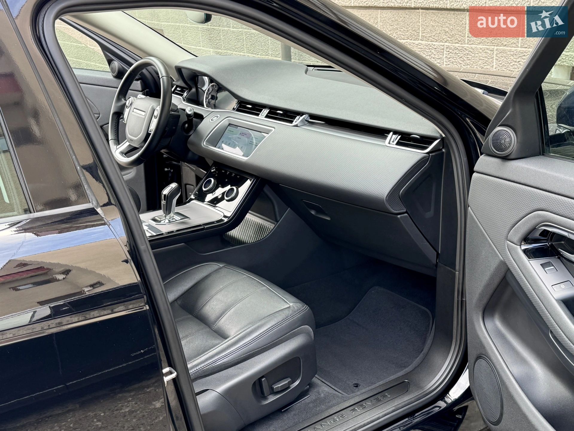 2020 Land Rover Range Rover Evoque - мініатюра 11