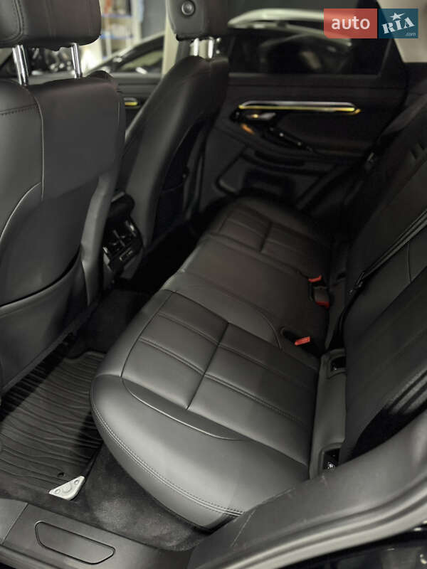Внедорожник / Кроссовер Land Rover Range Rover Evoque 2020 в Киеве
